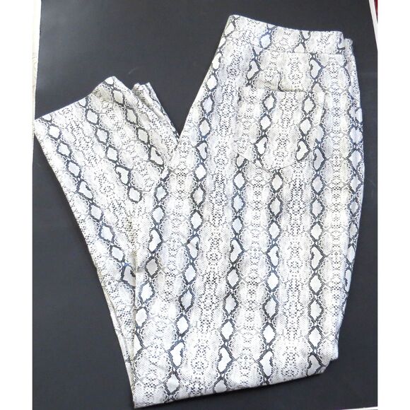 PrettyLittleThing Pants - Pretty Little Thing Faux Leather High Rise Snake Print  Tapered Trousers 10 EUC